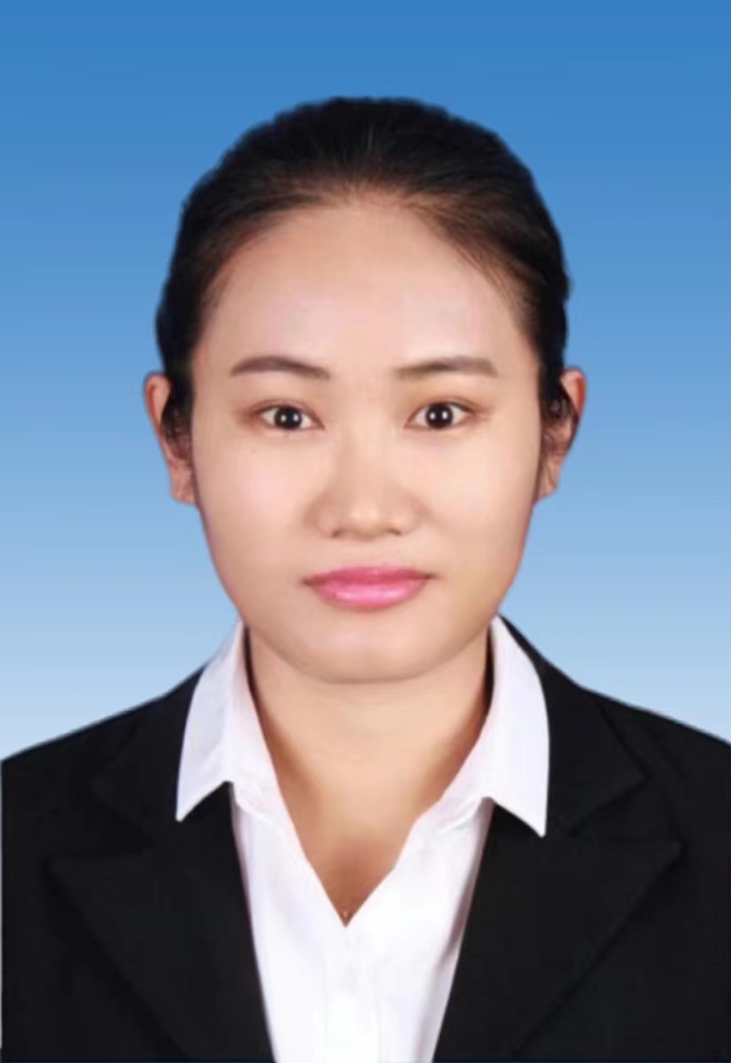李艳.jpg